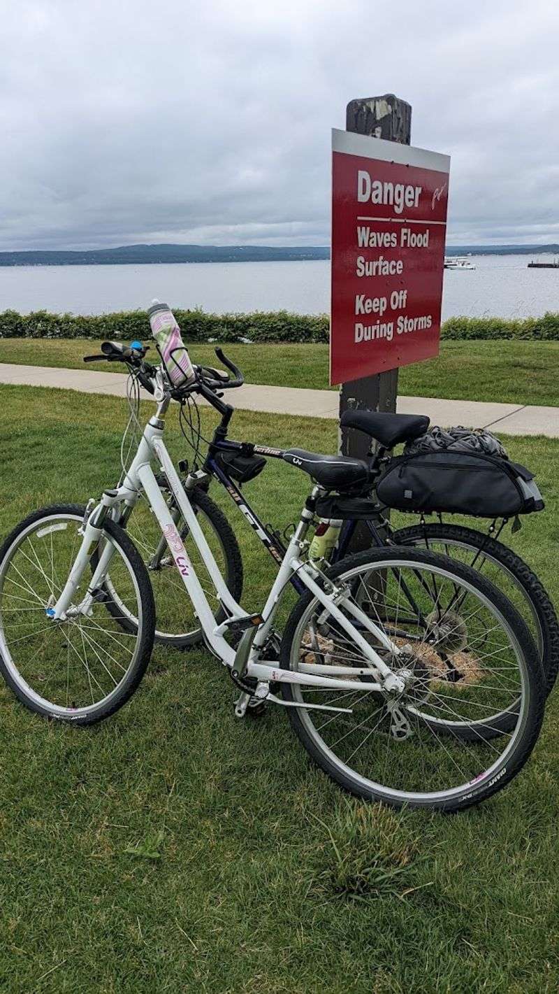 Trailhead Parking and Access Points