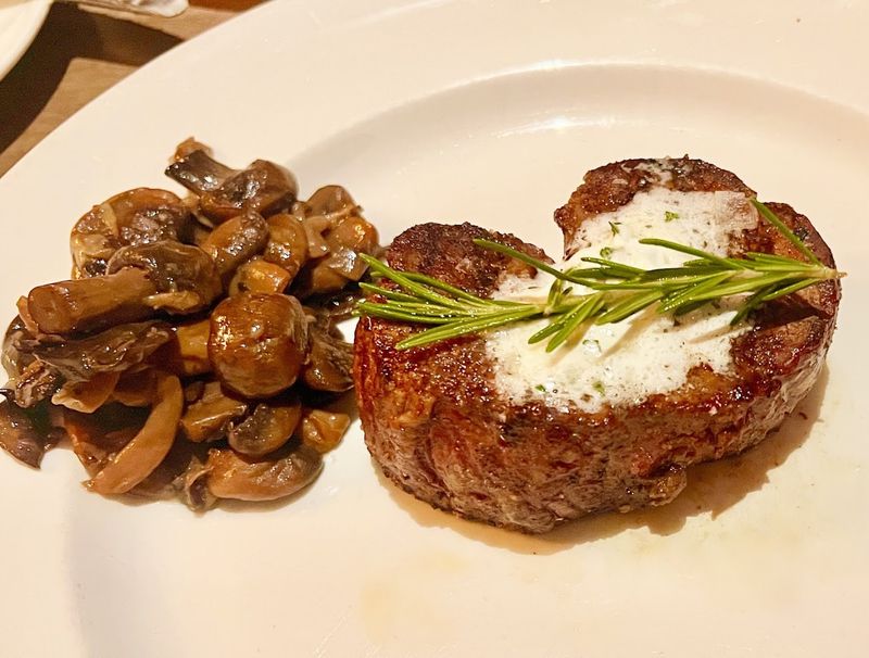 Triple George Grill - Las Vegas, Nevada