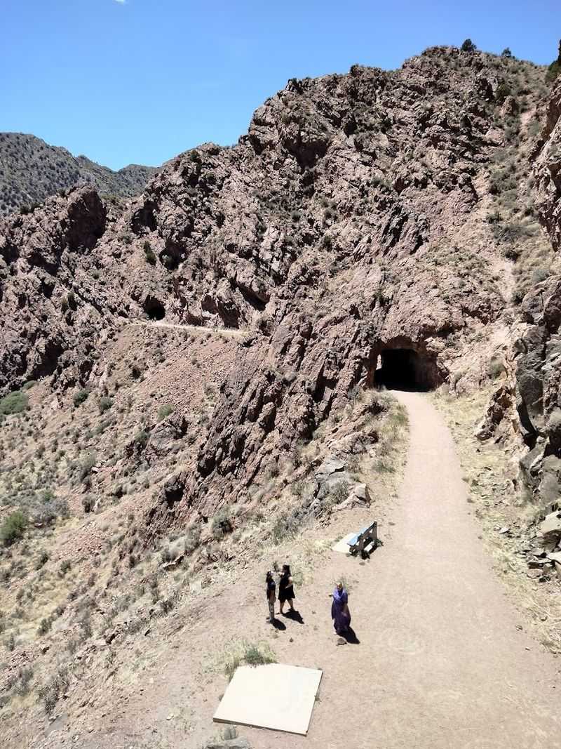 Tunnel Drive Trail