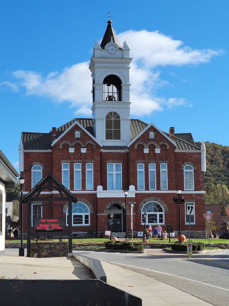 Union County Farmers Market: Fresh, Local, and Wonderfully Authentic