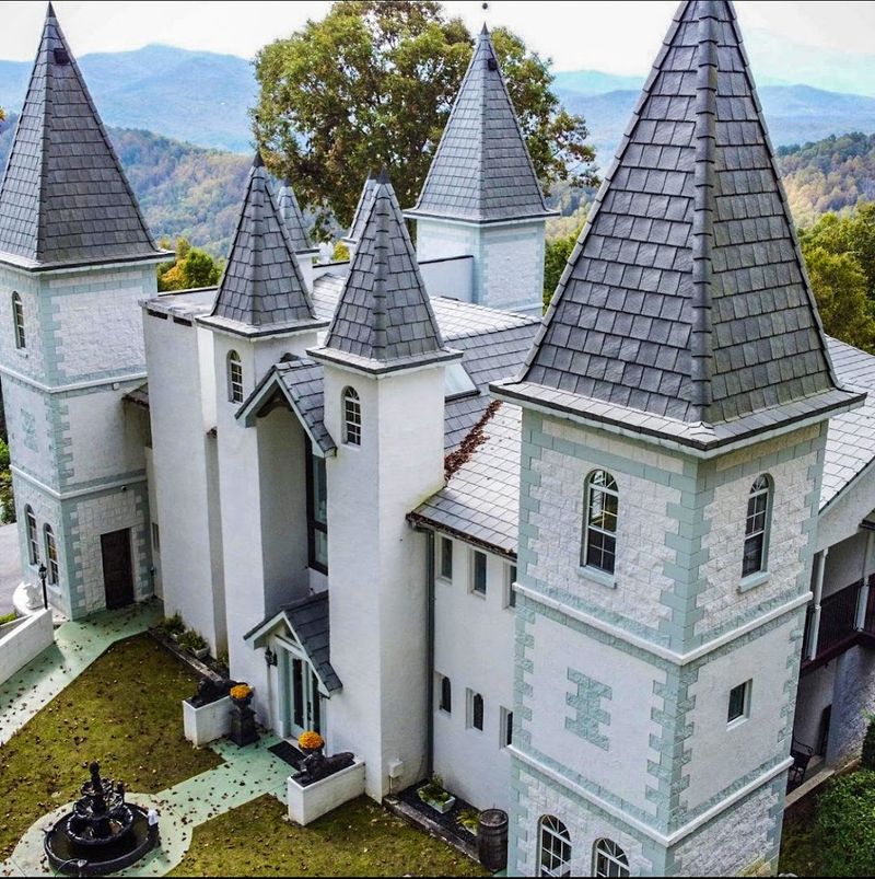 Unique Activities Across Stunning Sprawling Grounds