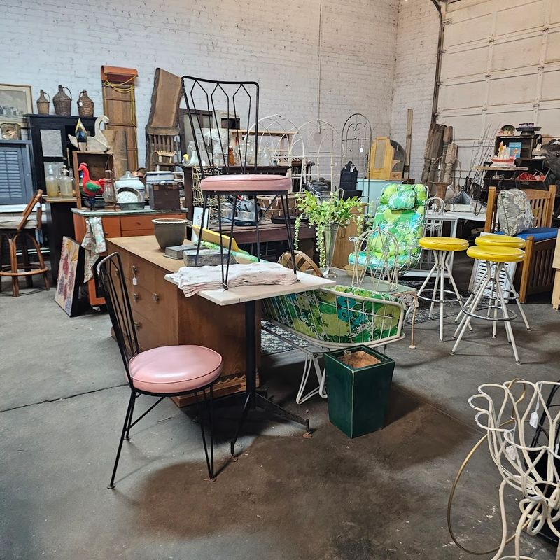 Upcycling Potential Hidden in Every Corner