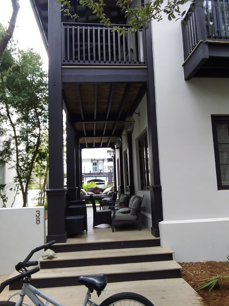 Vacation Rentals That Feel Like Living in a Dream Home