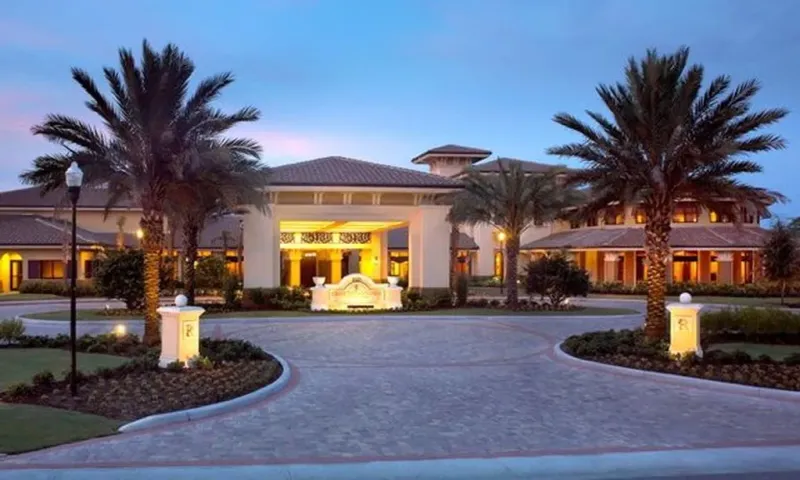 Valencia Lakes - Sun City Center, Florida
