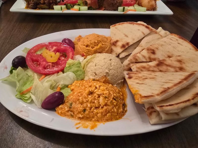 Vegetarian-Friendly Options That Actually Impress