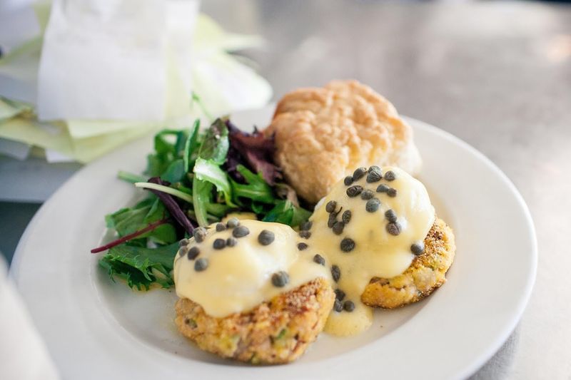 Veggie Bowl With Poached Egg and Hollandaise Veggie Bowl With Poached Egg and Hollandaise