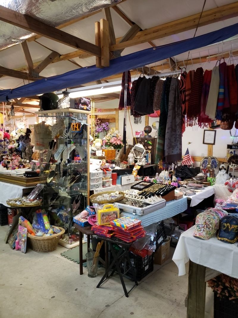 Vendor Tips for Anyone Thinking About Selling at Keller's