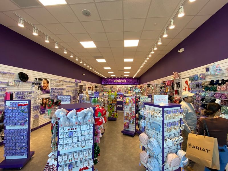 Vera Bradley and Specialty Stores That Surprise First-Time Visitors Vera Bradley and Specialty Stores That Surprise First-Time Visitors