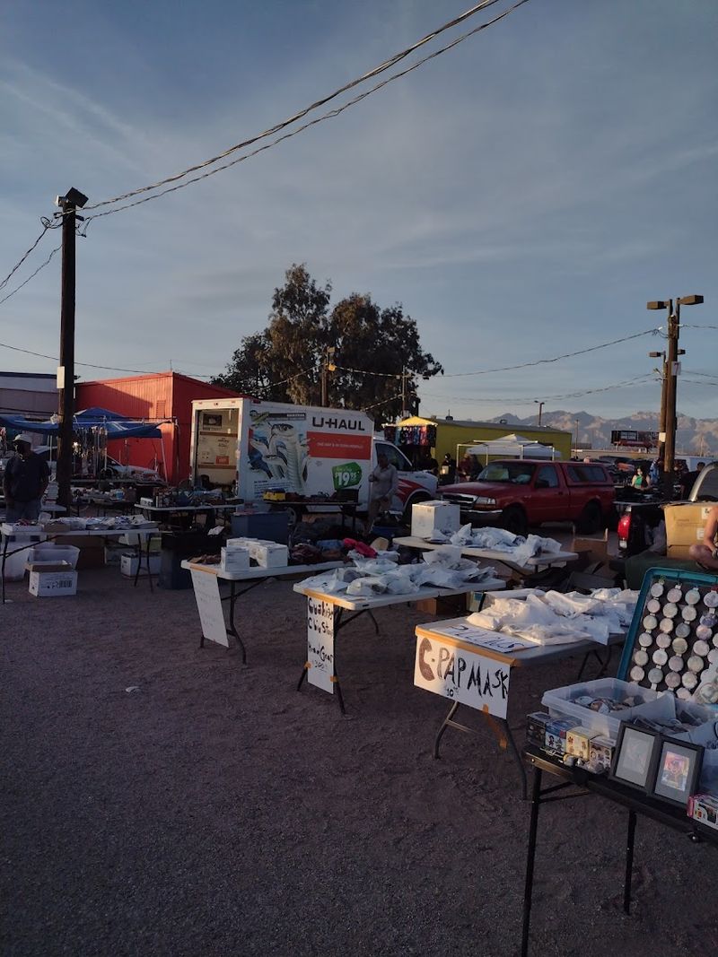 Verde Valley Swap Meet and Flea Market Scene