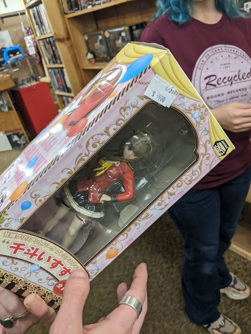 Vintage Collectibles, Toys, and Figurines for the Curious Shopper