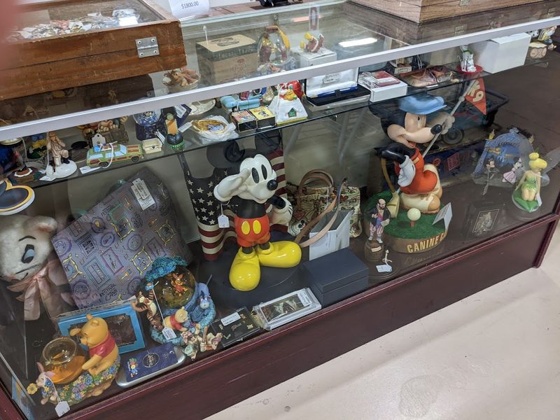 Vintage Disney Pins Starting at Just $1.50 Vintage Disney Pins Starting at Just $1.50