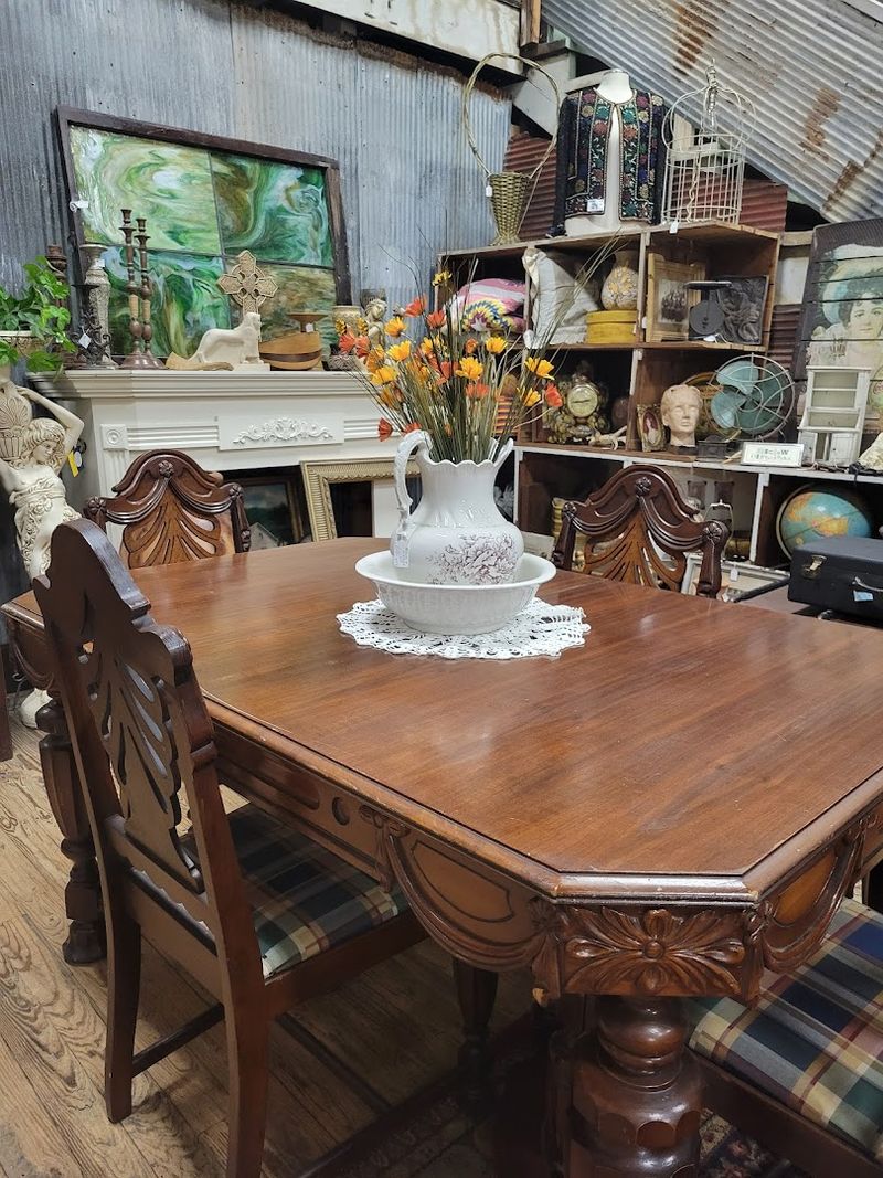 Vintage Furniture That Makes a Statement