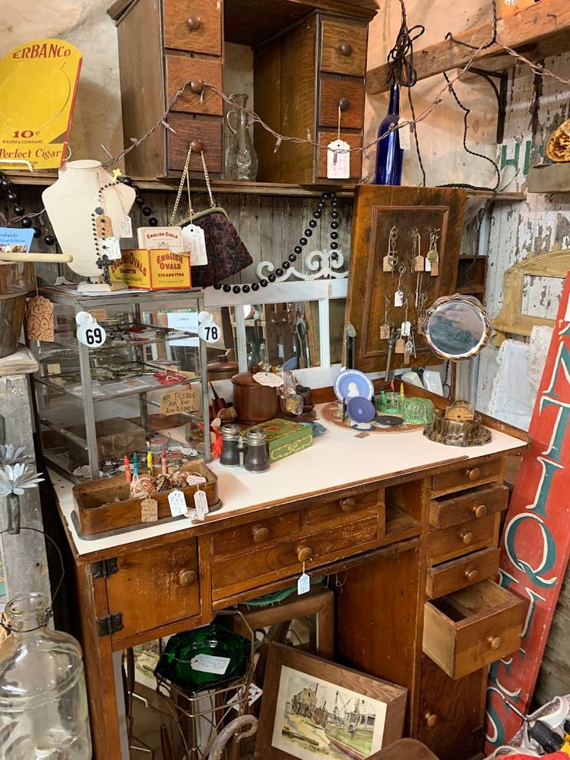 Vintage Glassware and Pottery Finds