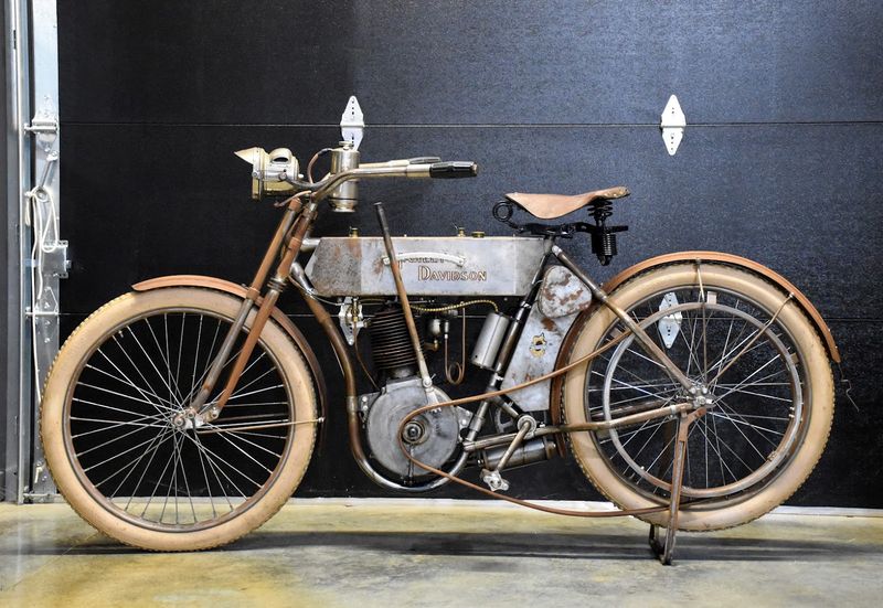 Vintage Motorcycles Including Early Harleys and Indian Bikes Vintage Motorcycles Including Early Harleys and Indian Bikes