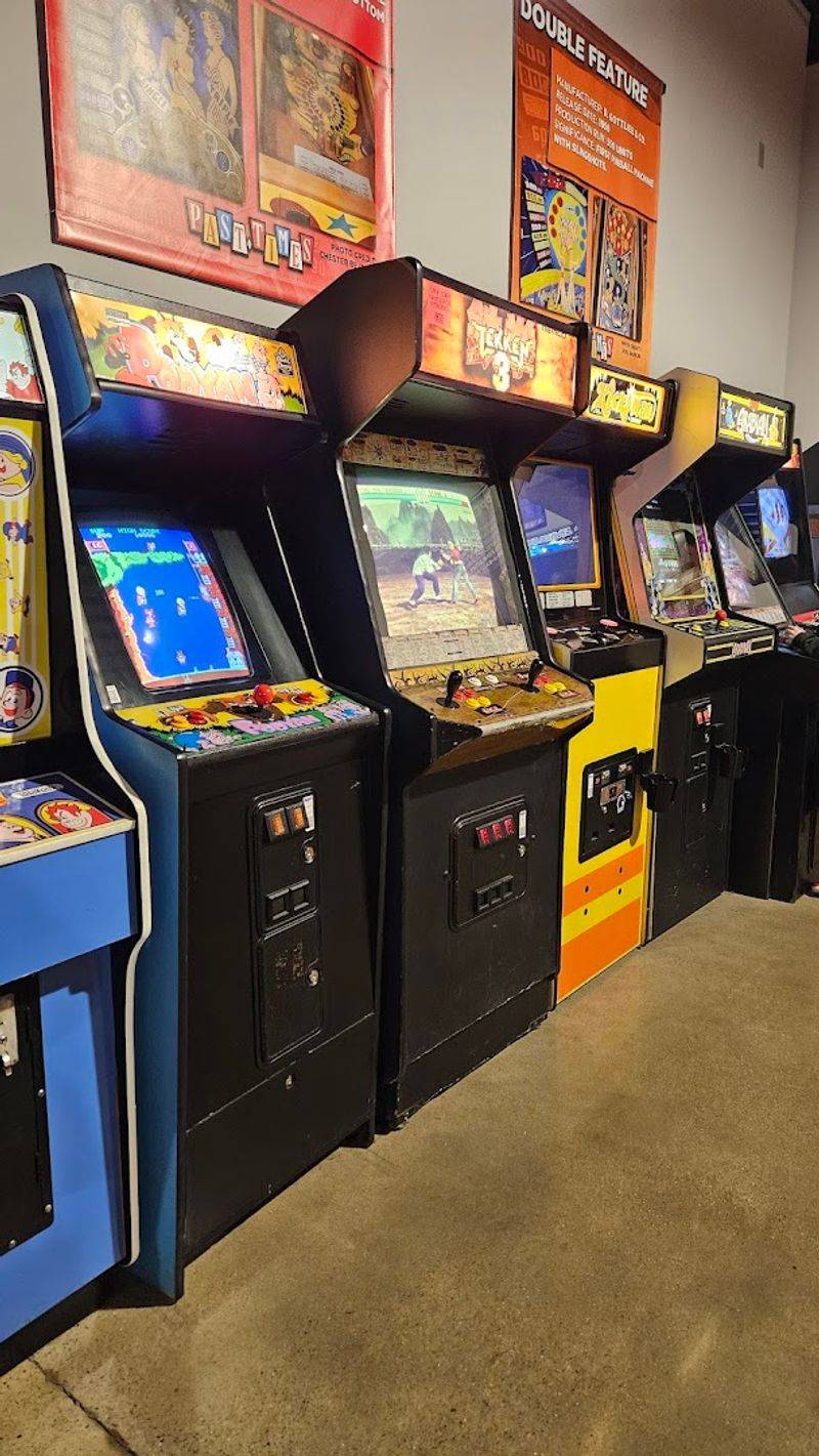 Vintage Video Games from the 80s and 90s Vintage Video Games from the 80s and 90s