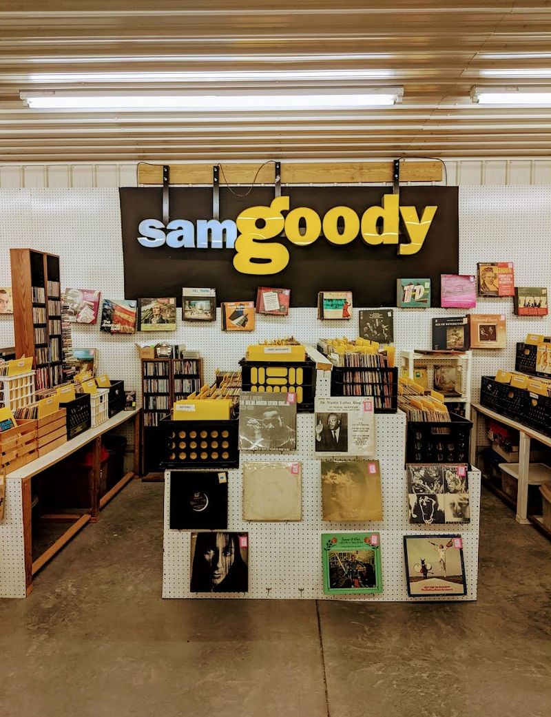 Vinyl Records That Will Make Music Lovers Swoon Vinyl Records That Will Make Music Lovers Swoon