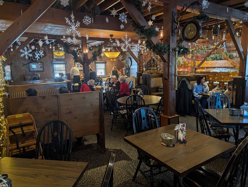 Warm Atmosphere That Feels Like Stepping Back in Time