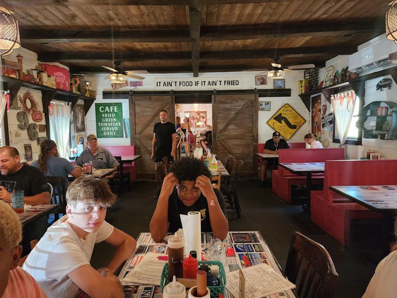 Warm, Family-Style Service