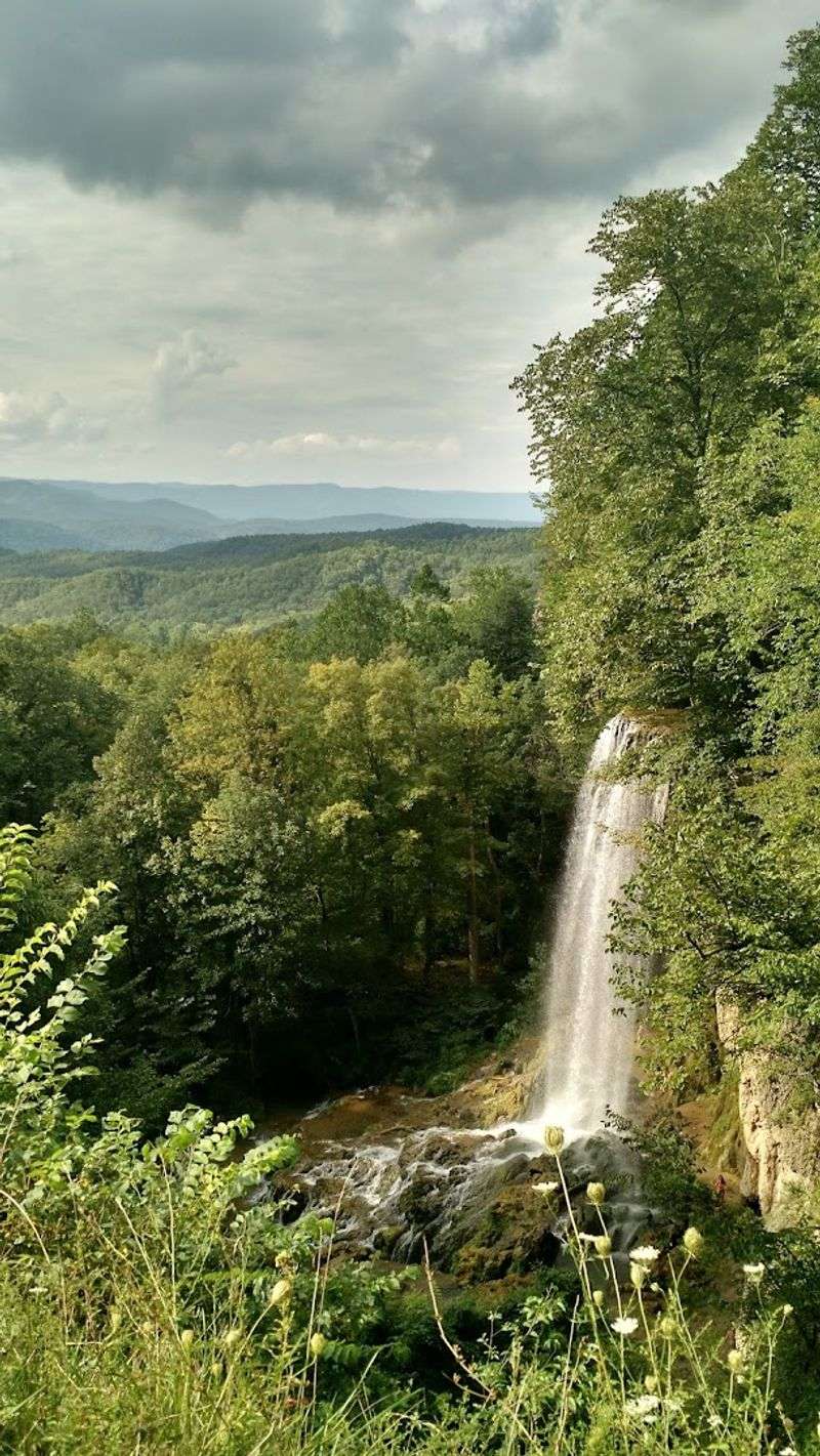 Warm Springs and Bath County Day Trips