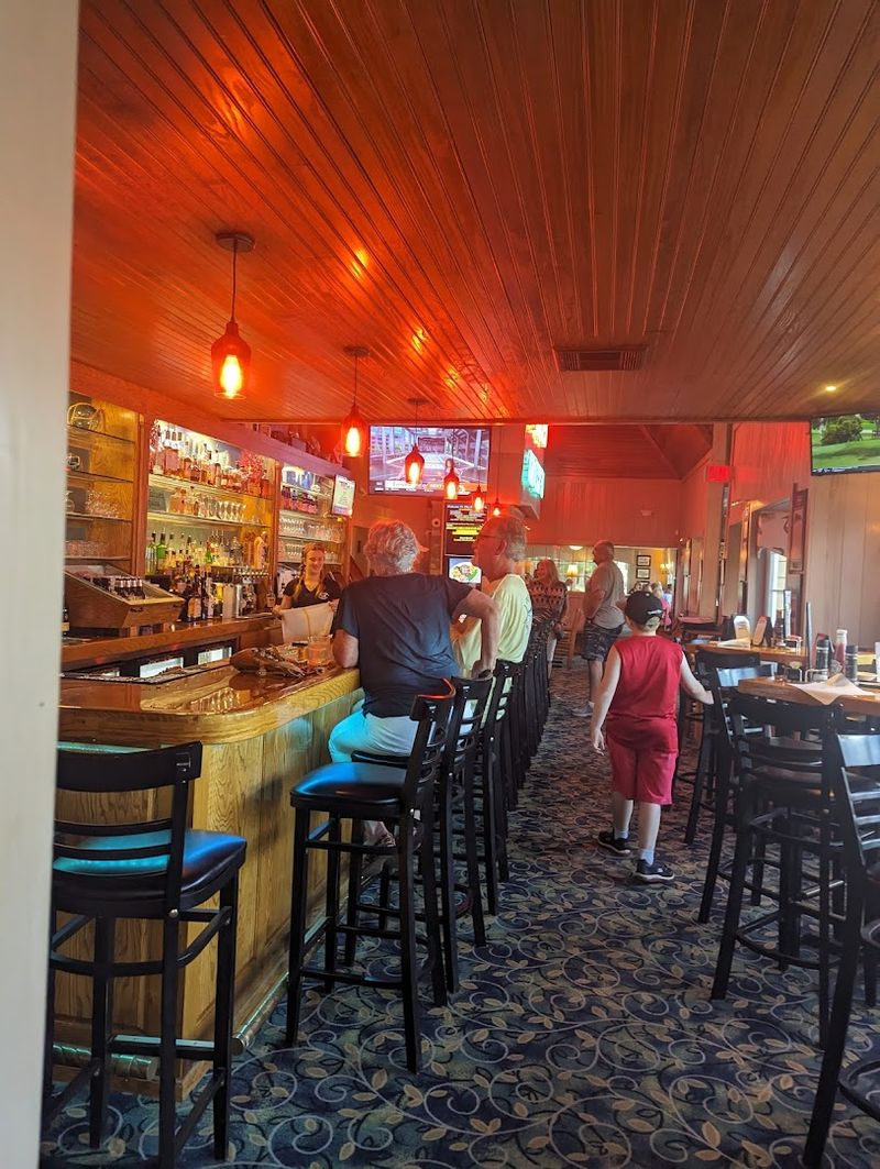 Warm and Welcoming Service That Regulars Rave About
