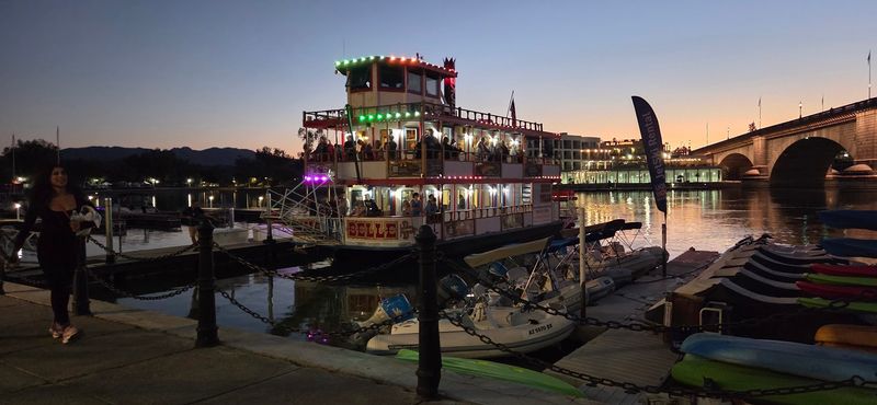 Waterfront views that elevate the experience