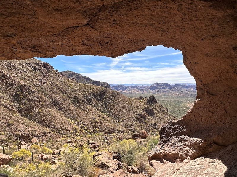 Wave Cave Trail - Gold Canyon, Arizona Wave Cave Trail - Gold Canyon, Arizona