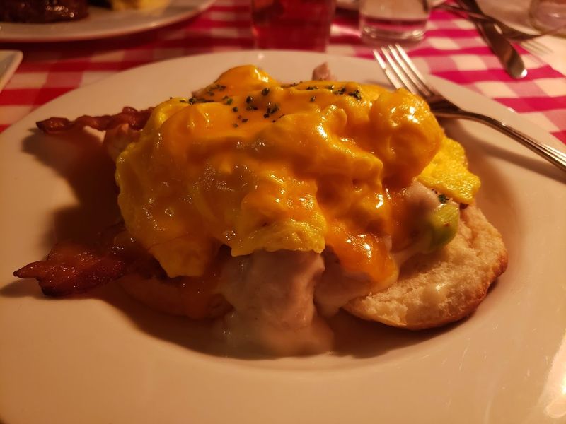 Weekend Brunch That Draws Crowds from Near and Far