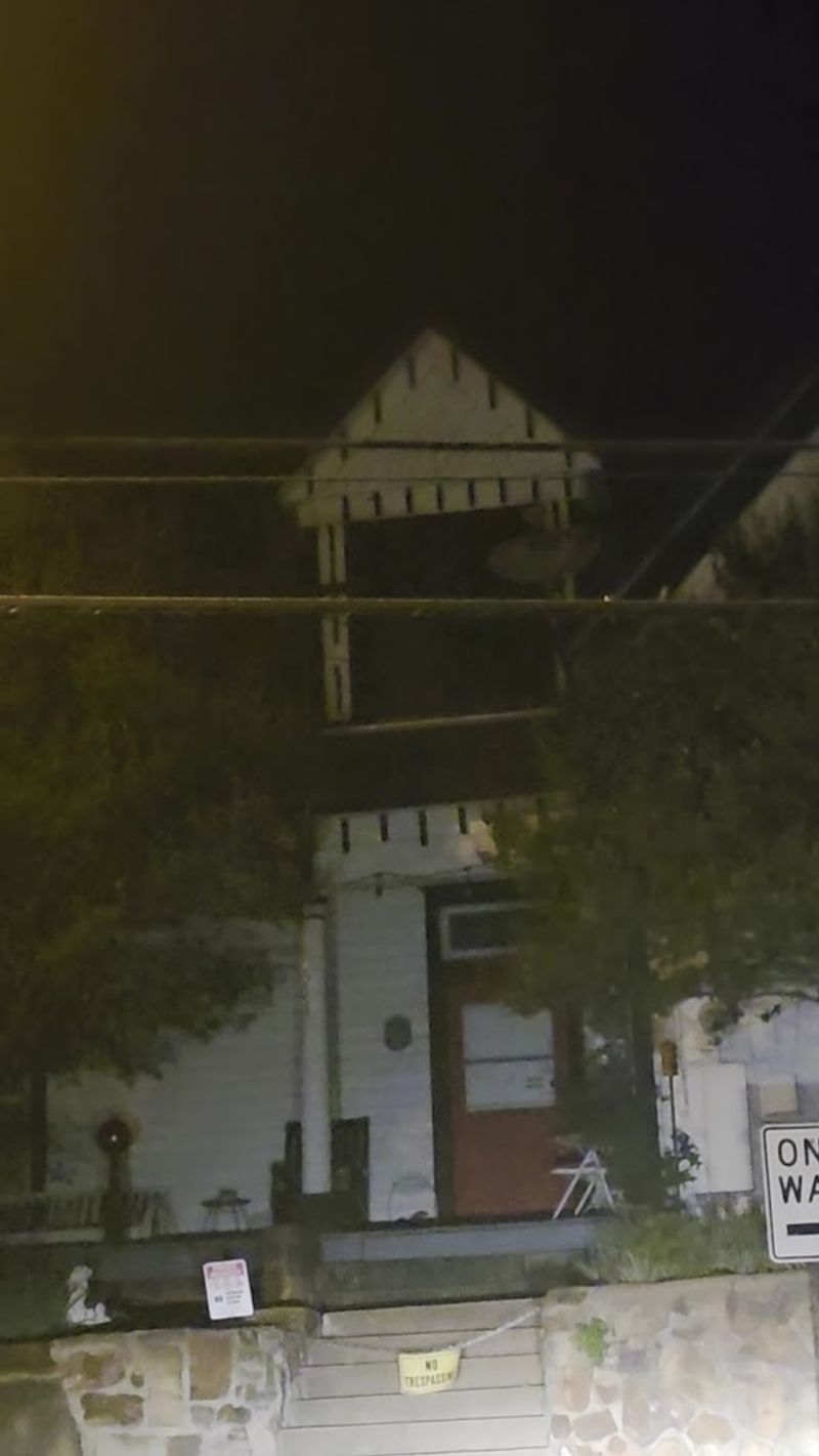What Paranormal Investigators Say About This Location What Paranormal Investigators Say About This Location