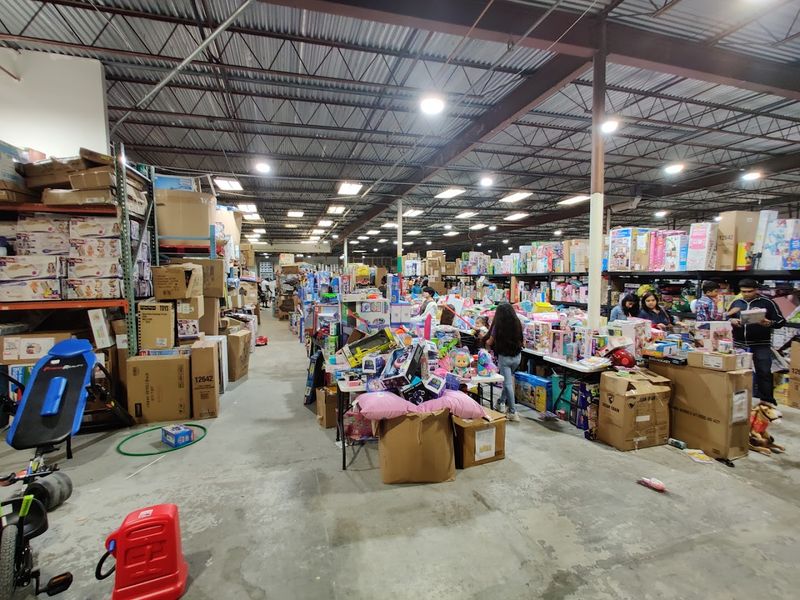 Why Bargain Hunters Keep Coming Back Again and Again
