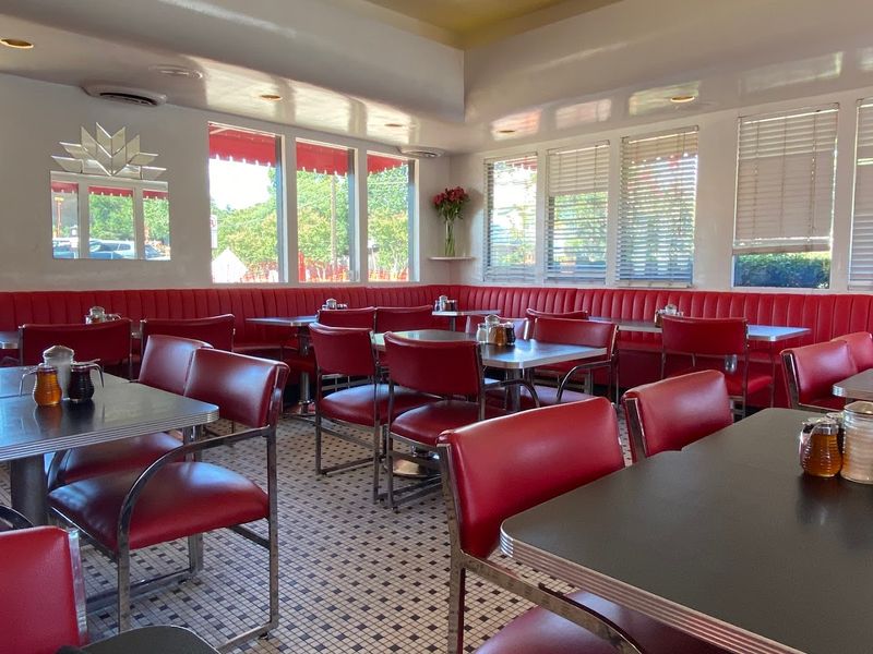 Why Bubba's Has Earned Over 2,100 Loyal Reviews