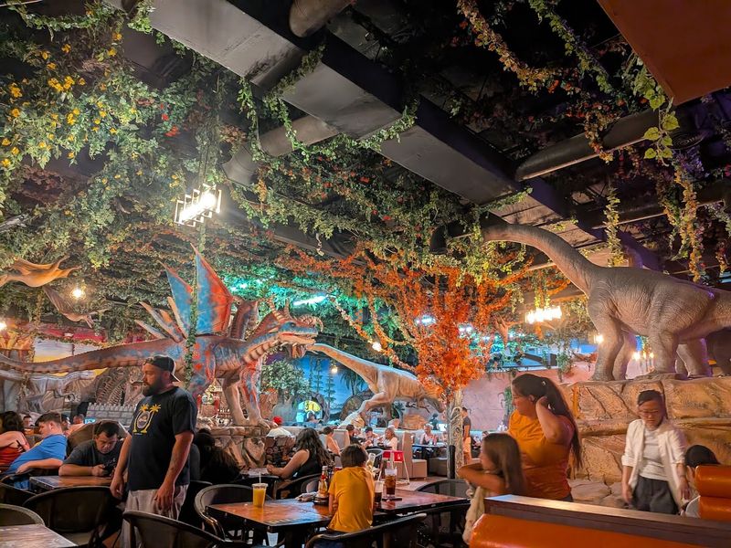 Why DinoLand Cafe Earns Its 4.6-Star Rating Over and Over