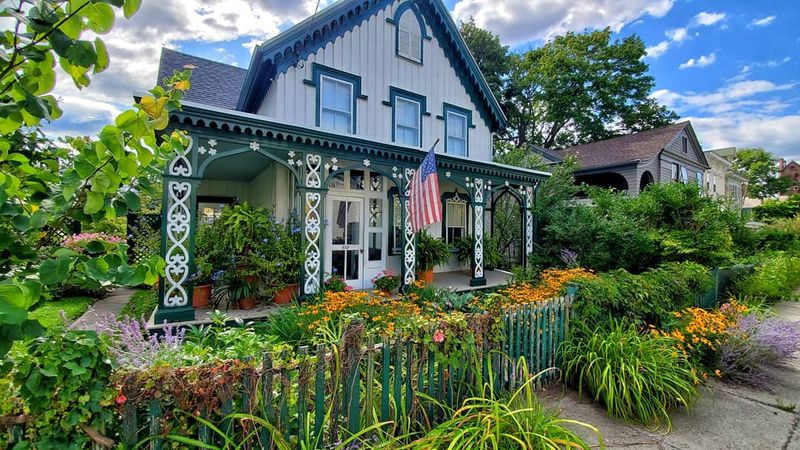 Why Hudson Keeps Drawing Visitors Back Year After Year