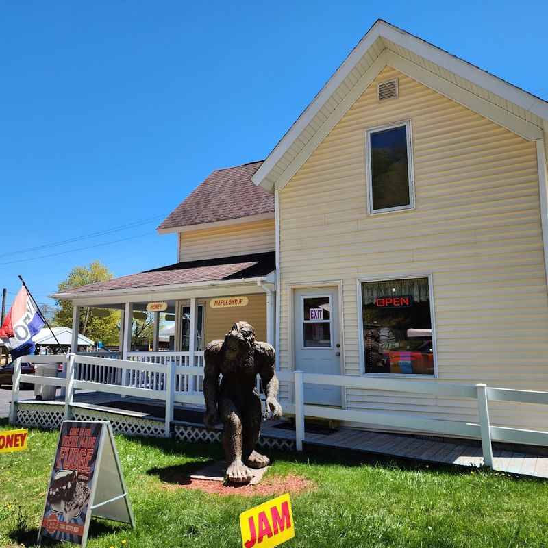 Why Muldoons Is the Ultimate Munising Road Trip Stop