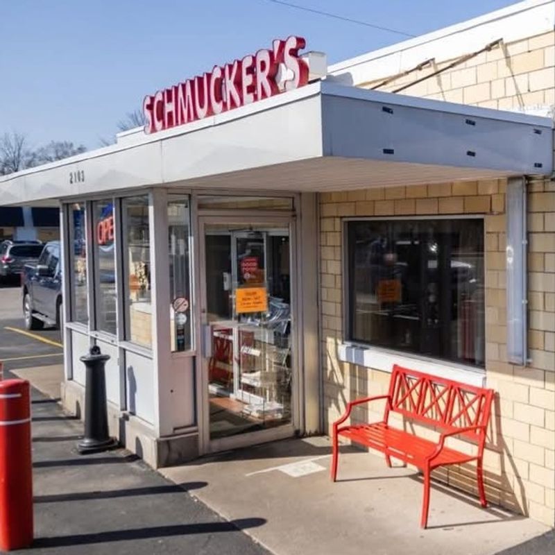 Why Schmucker's Keeps Earning Five-Star Love