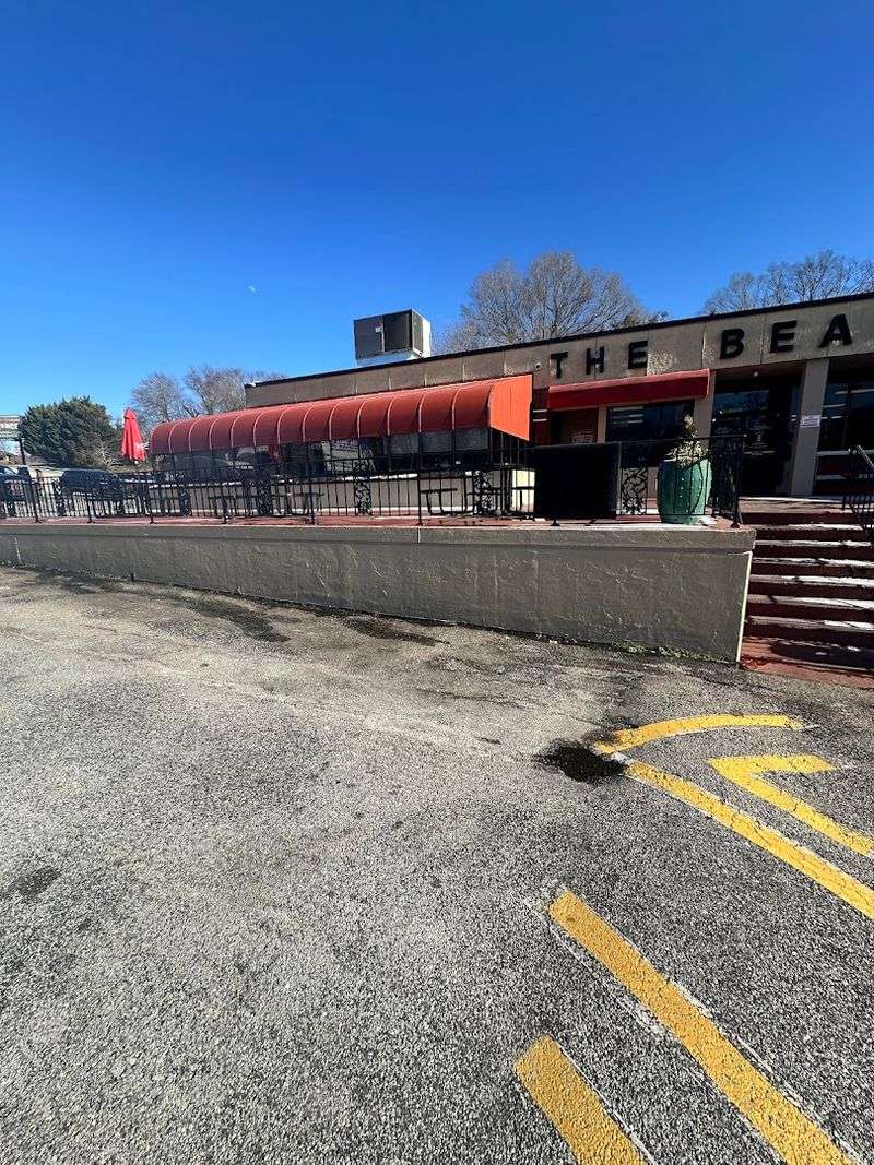 Why The Beacon Remains a Must-Visit South Carolina Landmark Why The Beacon Remains a Must-Visit South Carolina Landmark