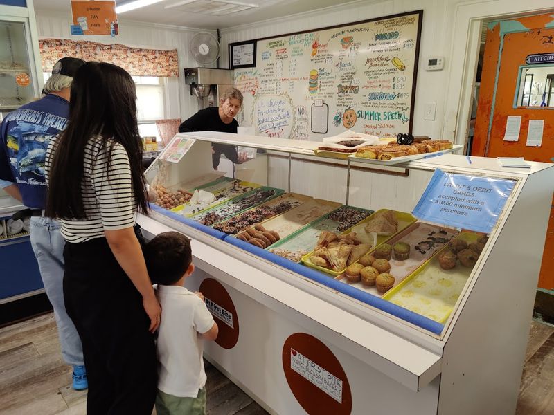 Why This Bakery Keeps Drawing Visitors Back Year After Year