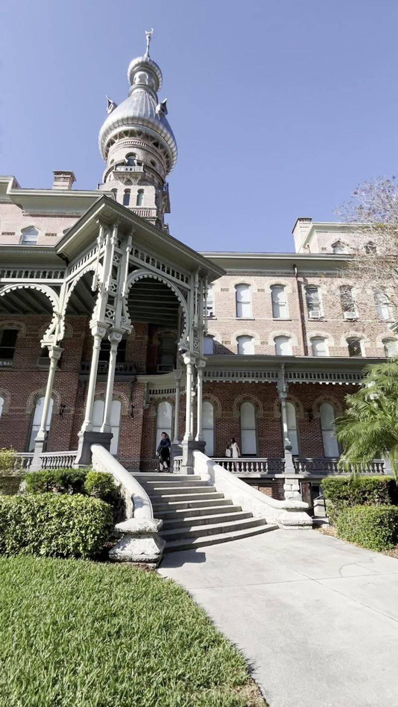 Why This Hidden Gem Deserves a Spot on Every Tampa Itinerary