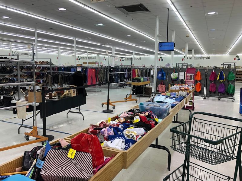 Why Thrift Veterans Keep Coming Back