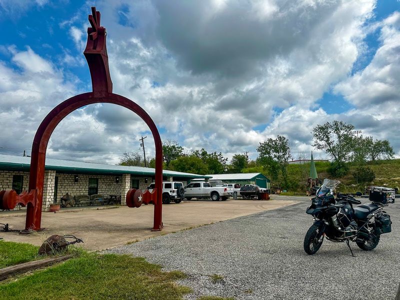 World's Largest Spur - Lampasas, Texas