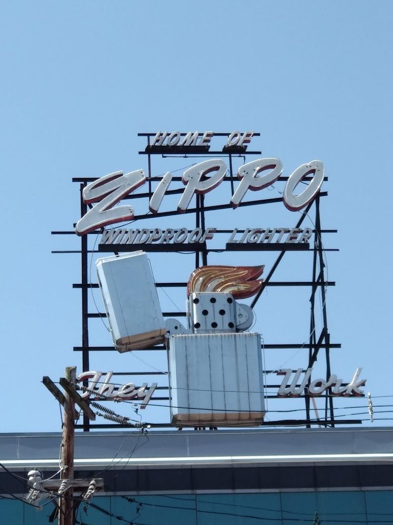 Zippo/Case Museum and Factory