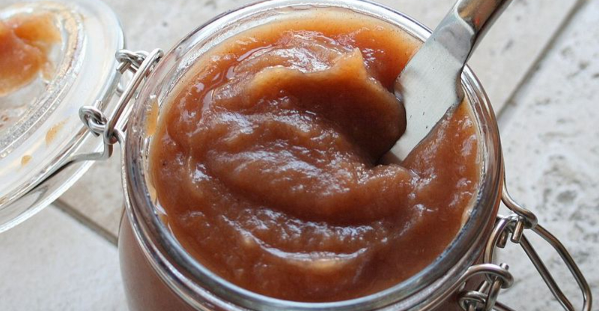 20 Foods You Could Always Count on Finding in the Pantry