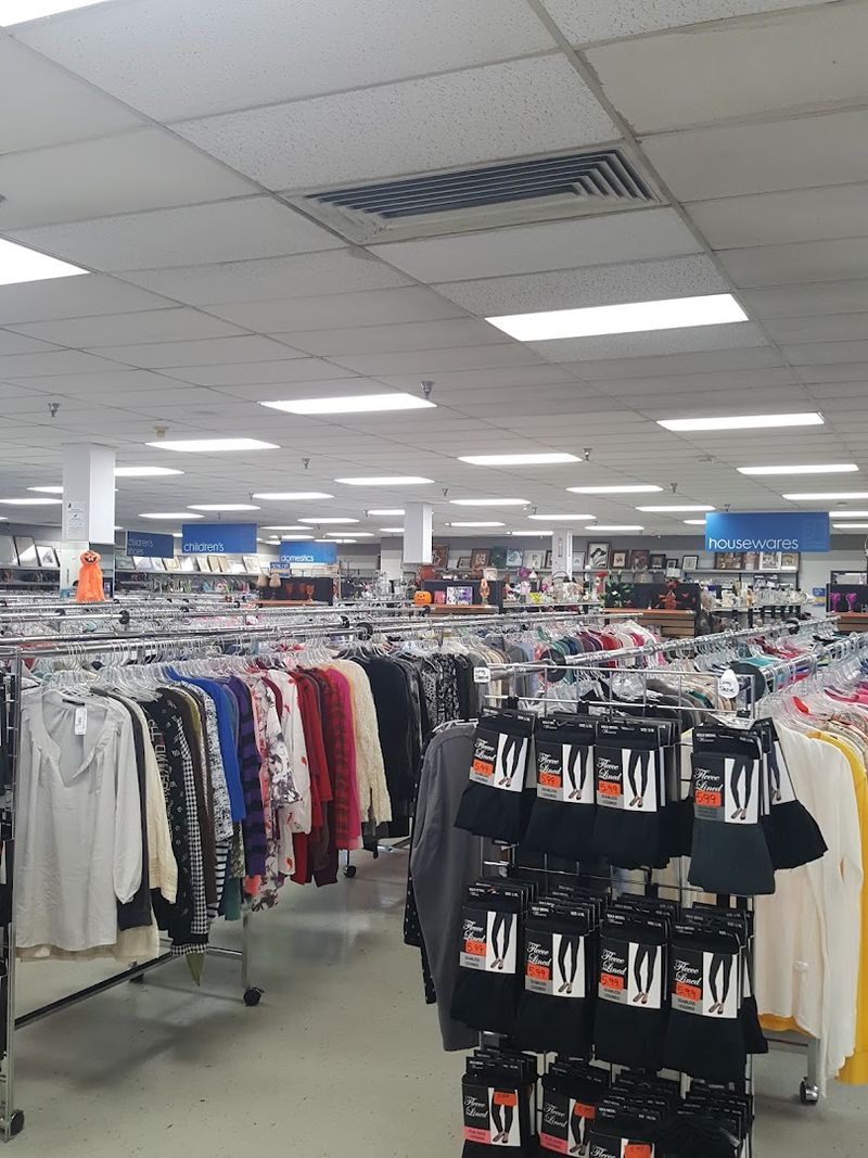 A 14-Day Return Policy That Takes the Guesswork Out of Thrifting