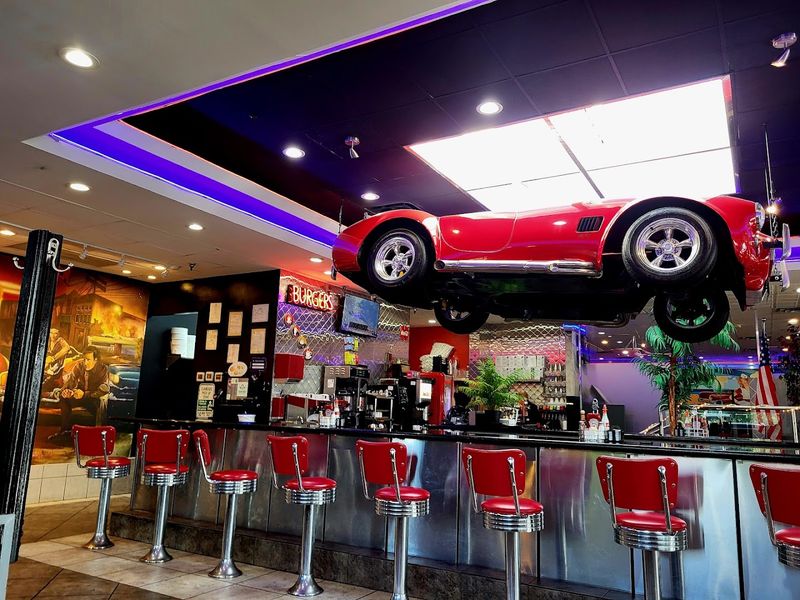 A 1950s Atmosphere That Feels Genuinely Authentic A 1950s Atmosphere That Feels Genuinely Authentic