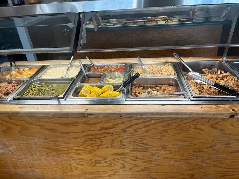 A Buffet Packed With Comfort Food Hits