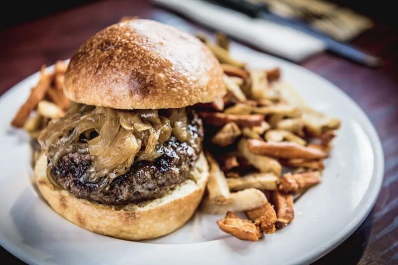 A Burger That Steals the Spotlight