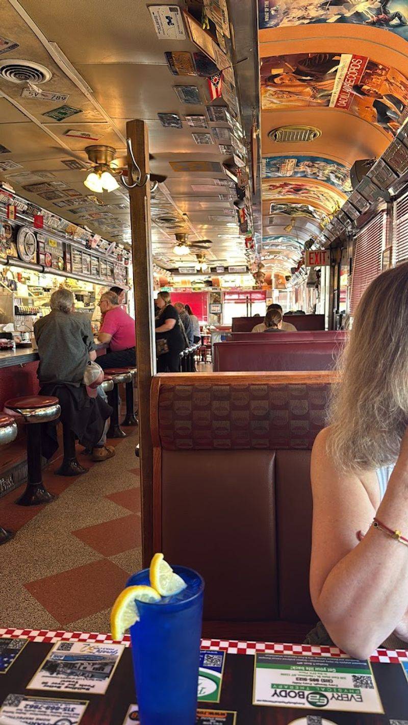 A Classic Diner That Feels Like a Time Machine
