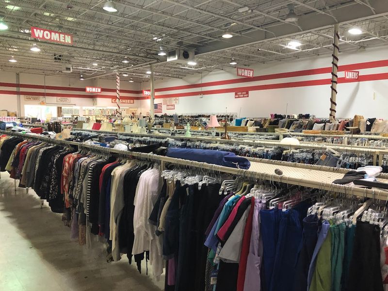 A Clean, Well-Organized Shopping Environment
