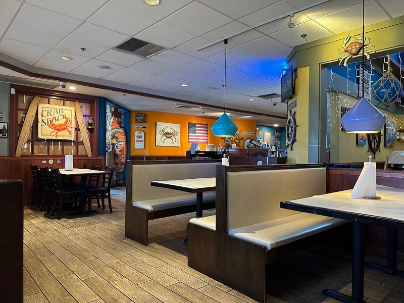 A Coastal Atmosphere That Feels Like a Getaway