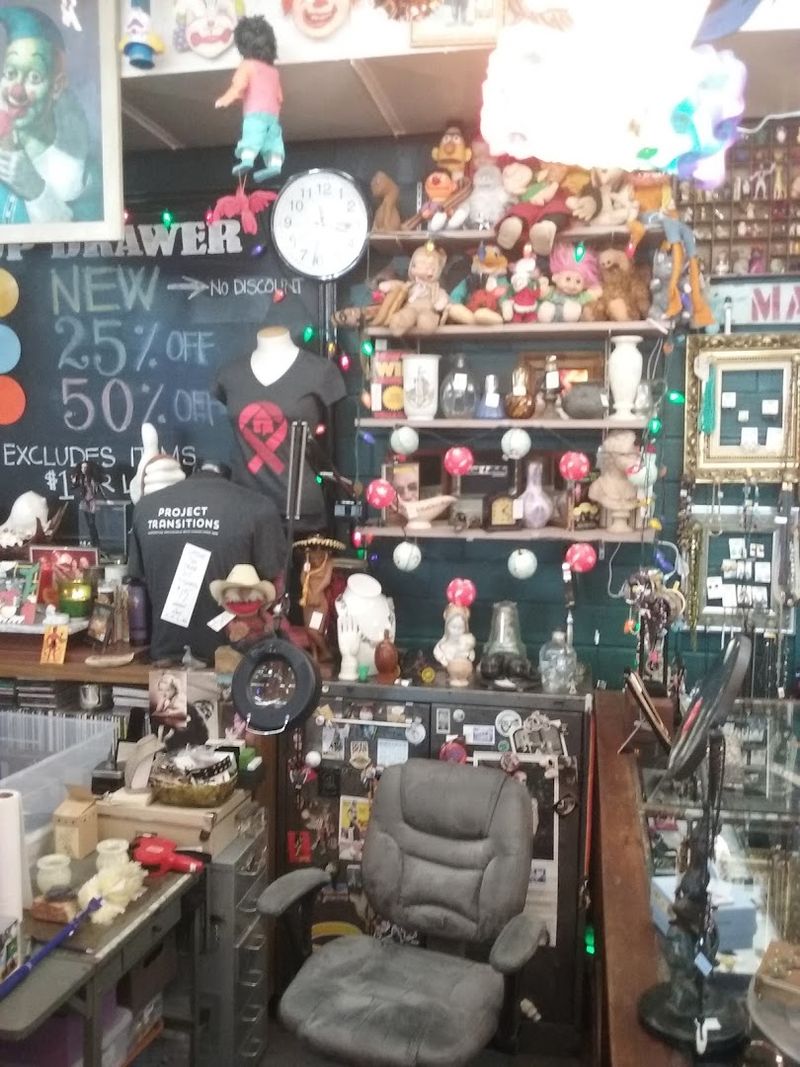 A Community Gathering Spot That Feels Like Home A Community Gathering Spot That Feels Like Home
