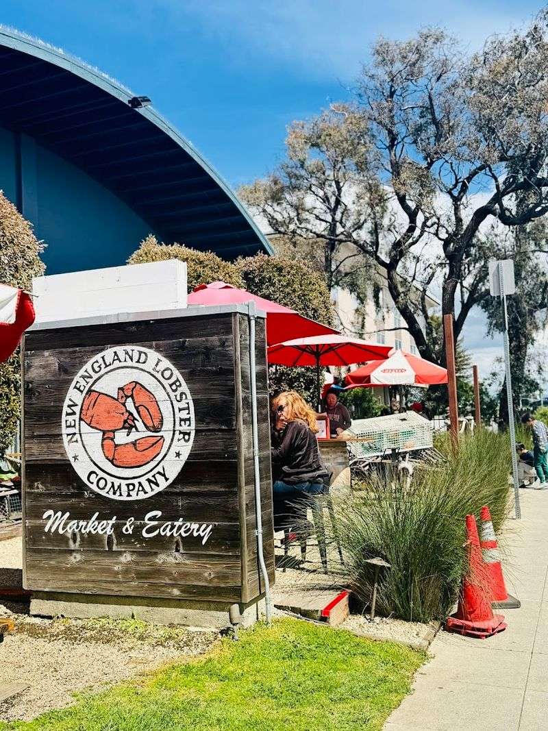 A Community-Rooted Restaurant With Real Character